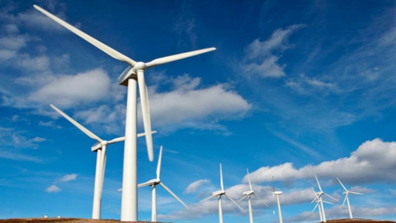 Dịch vụ vệ sinh trụ cánh tuabin gió