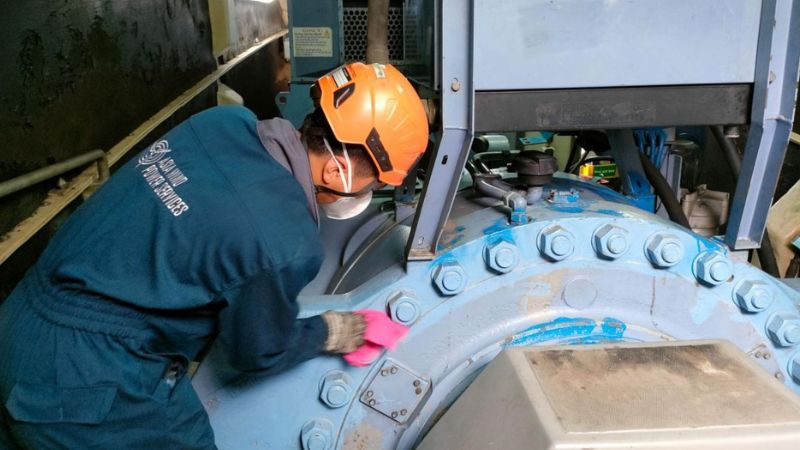 Dịch vụ vệ sinh trụ/cánh/tuabin chất lượng số 1 hiện nay